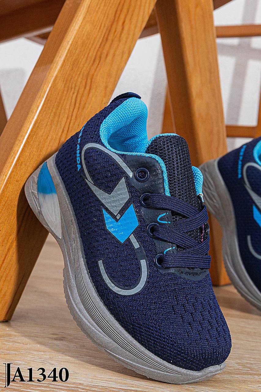 /public/uploads/photos/shares/Suzy shoes/IMG_4640.jpeg